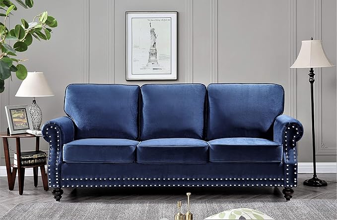 Daphne Traditional Chesterfield Velvet Club Sofa