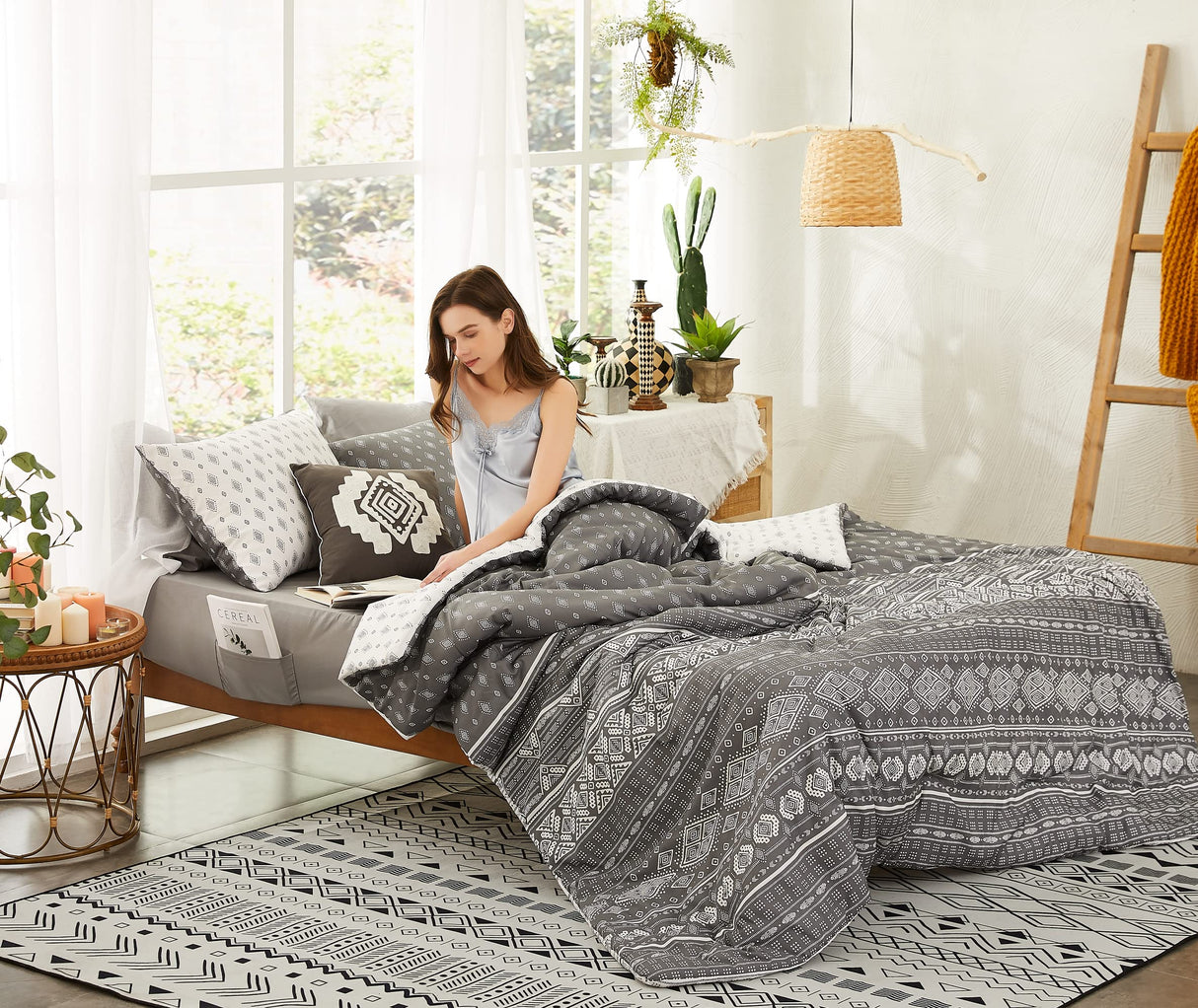 Queen Comforter Set, Boho Bed in a Bag 7PCS, Grey Reversible Aztec Pattern,