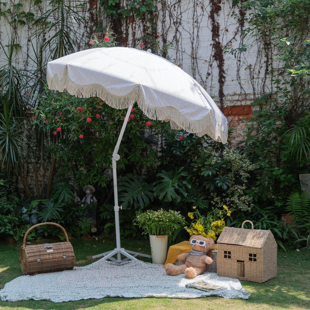 Ocean 6Ft Fringe Patio Umbrella 8 Ribs Outdoor Beach Tassel Umbrella with Push Button