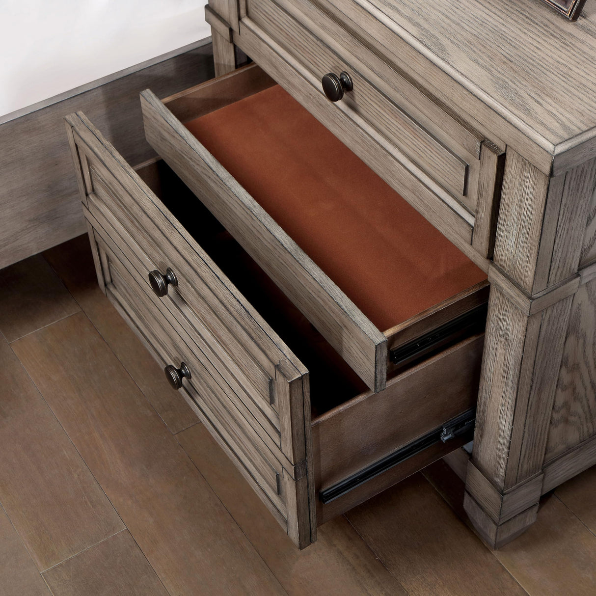 Xephyr Solid Wood 3-Piece Bedroom Set, Queen-Size Bed