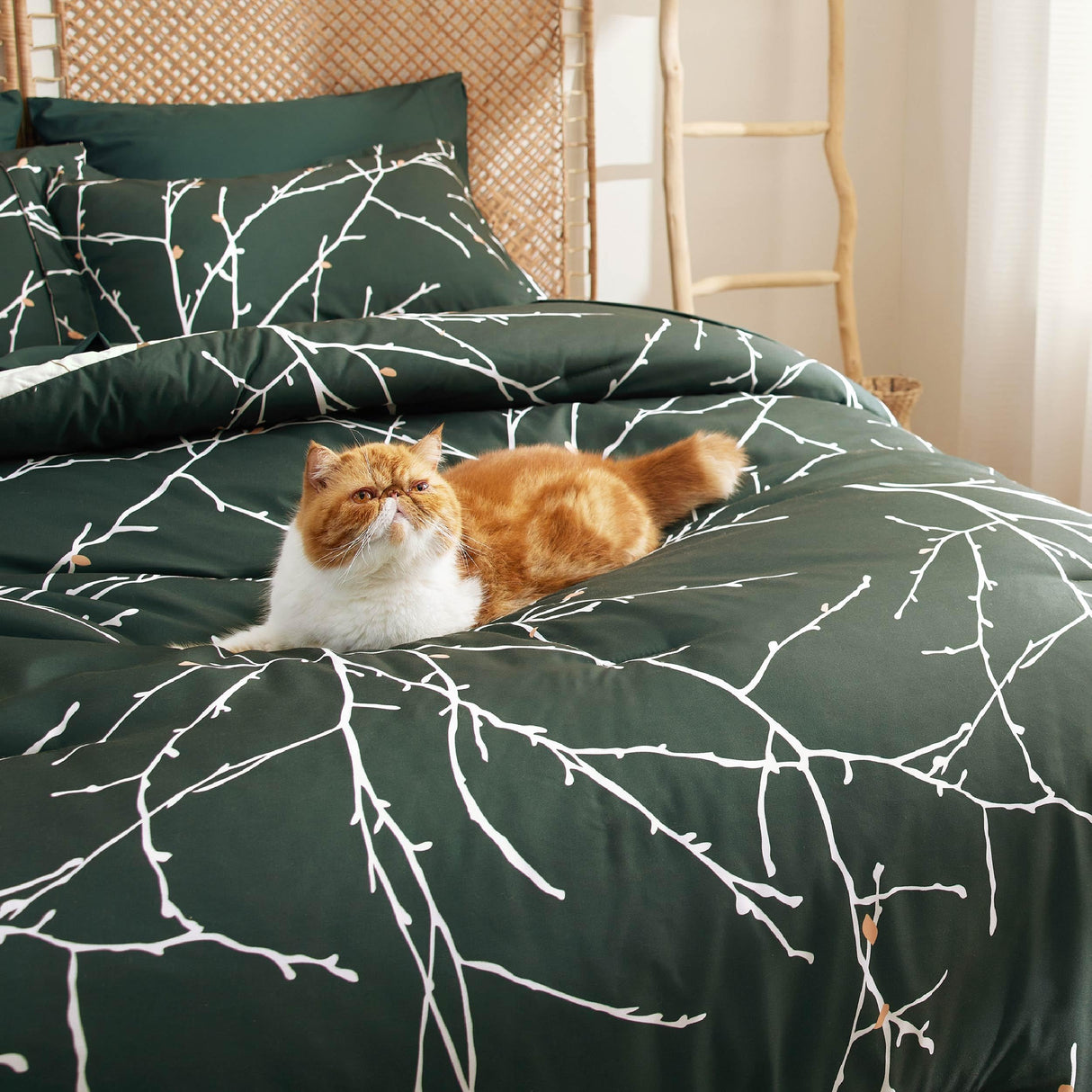 Forest Green Queen Comforter Set - 7 Pieces Floral Bedding Sets Queen Bed in a Bag