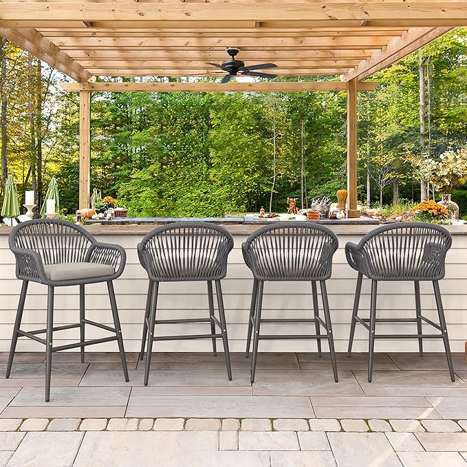 Outdoor Bar Stools Set of 4, 26.8" H Rattan Outdoor Counter Height Bar Stools