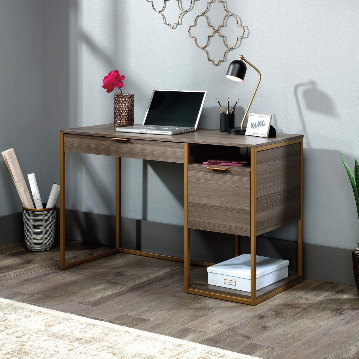 International Lux Single Ped Desk, Diamond Ash Finish