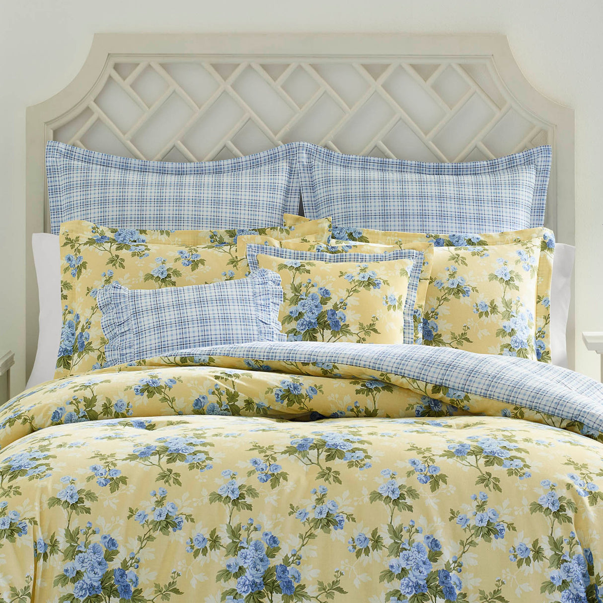 Queen Comforter Set, Cotton Reversible Bedding, Includes Matching Shams