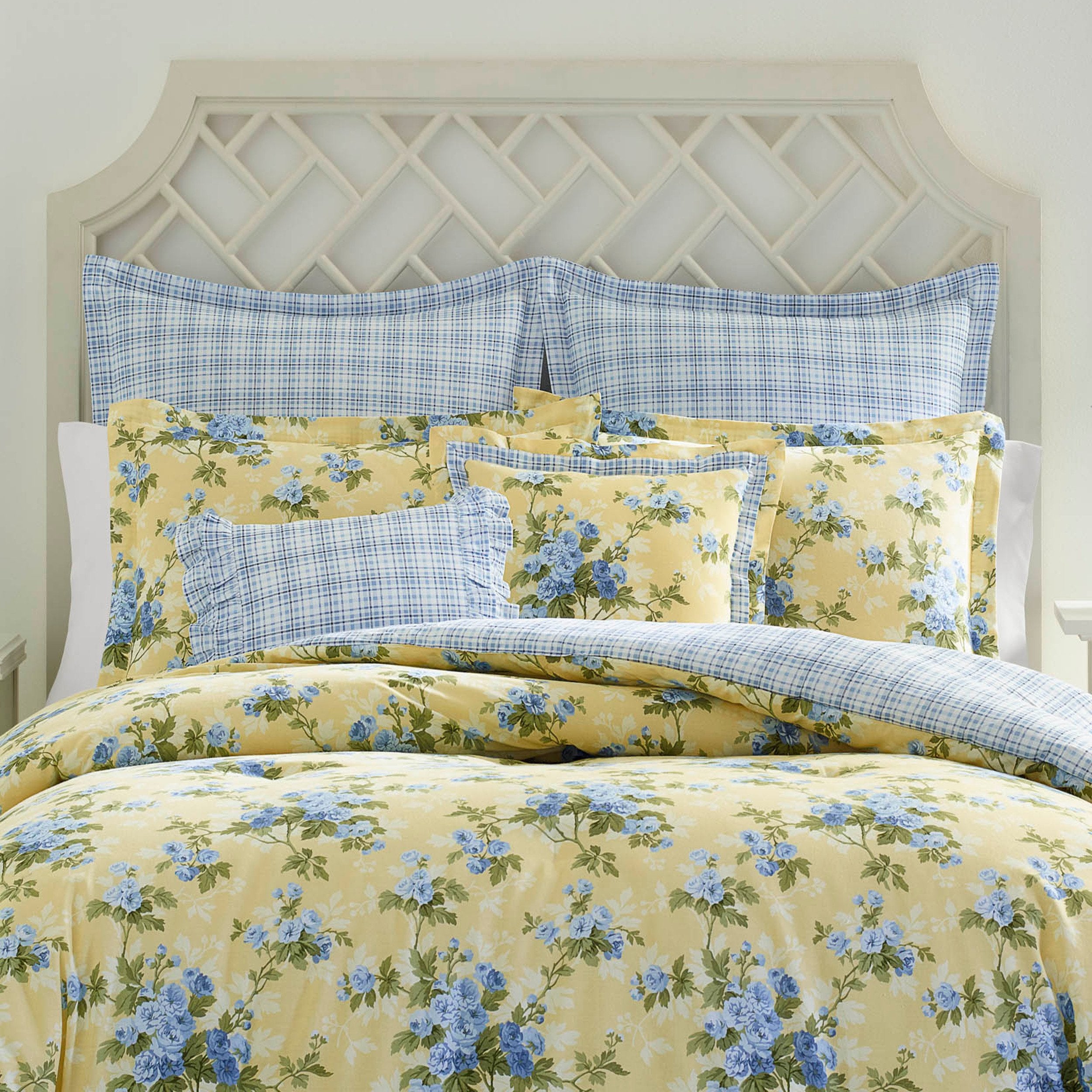 Queen Comforter Set, Cotton Reversible Bedding, Includes Matching Shams