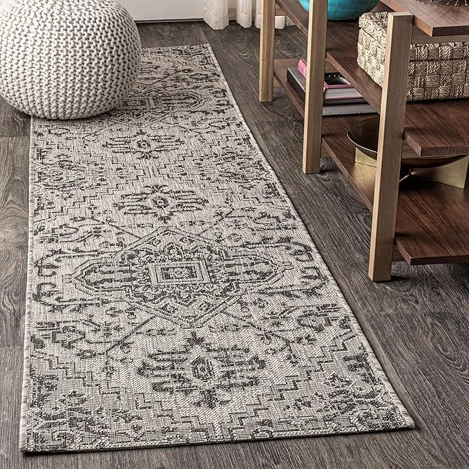 SMB105B-28 Estrella Bohemian Medallion Textured Weave Indoor Outdoor Area Rug