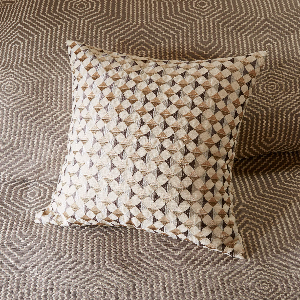 Signature Cozy Comforter Set - All Season Bedding Combo Filled Insert and Removable