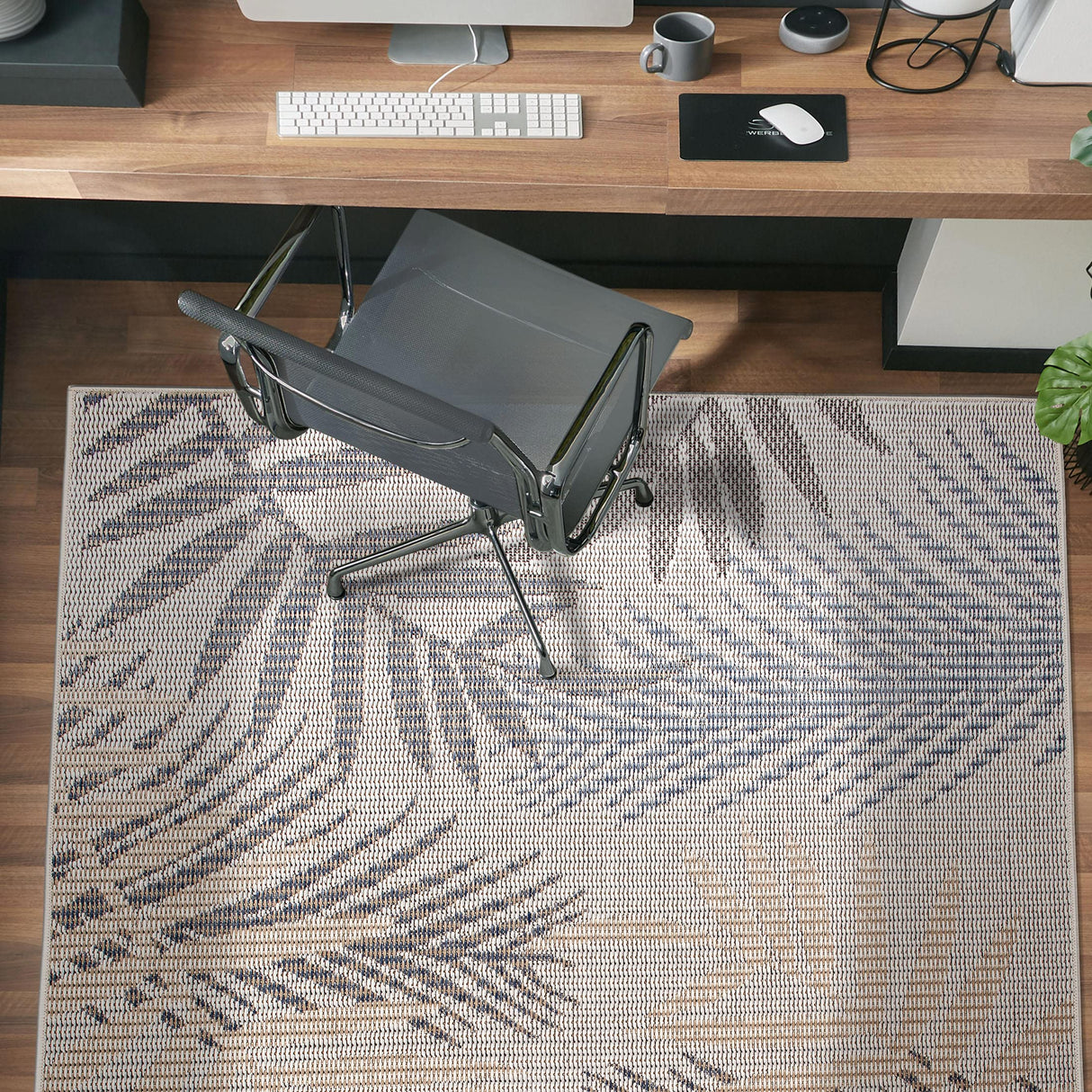 Bahama Palm Frond Indoor/Outdoor Non-Shedding Patio Deck Backyard