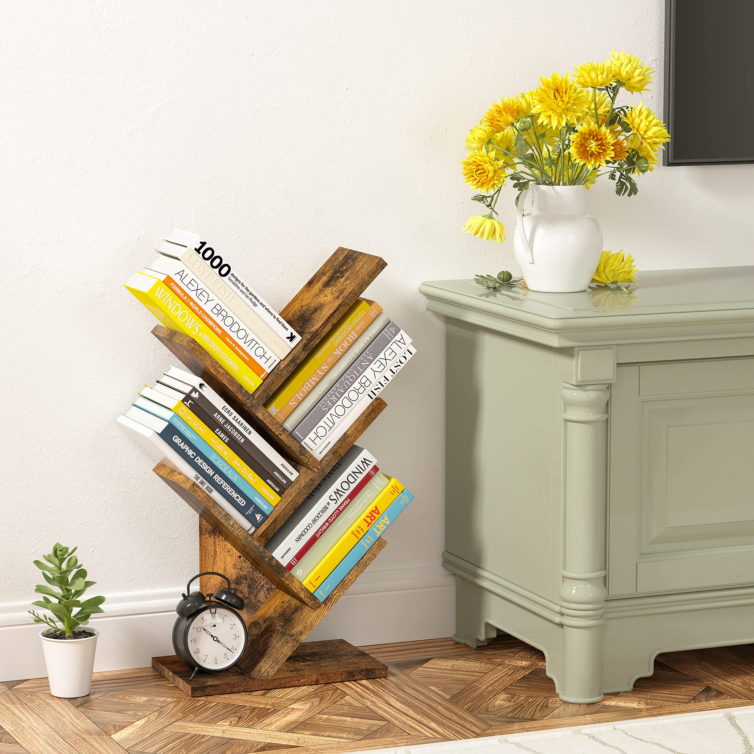 Stylish freestanding bookshelf for small spaces