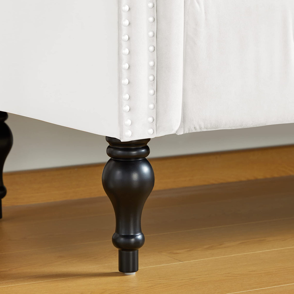 Tufted Upholstered Velvet Rolled Arm Chaise Lounges Indoor Chair