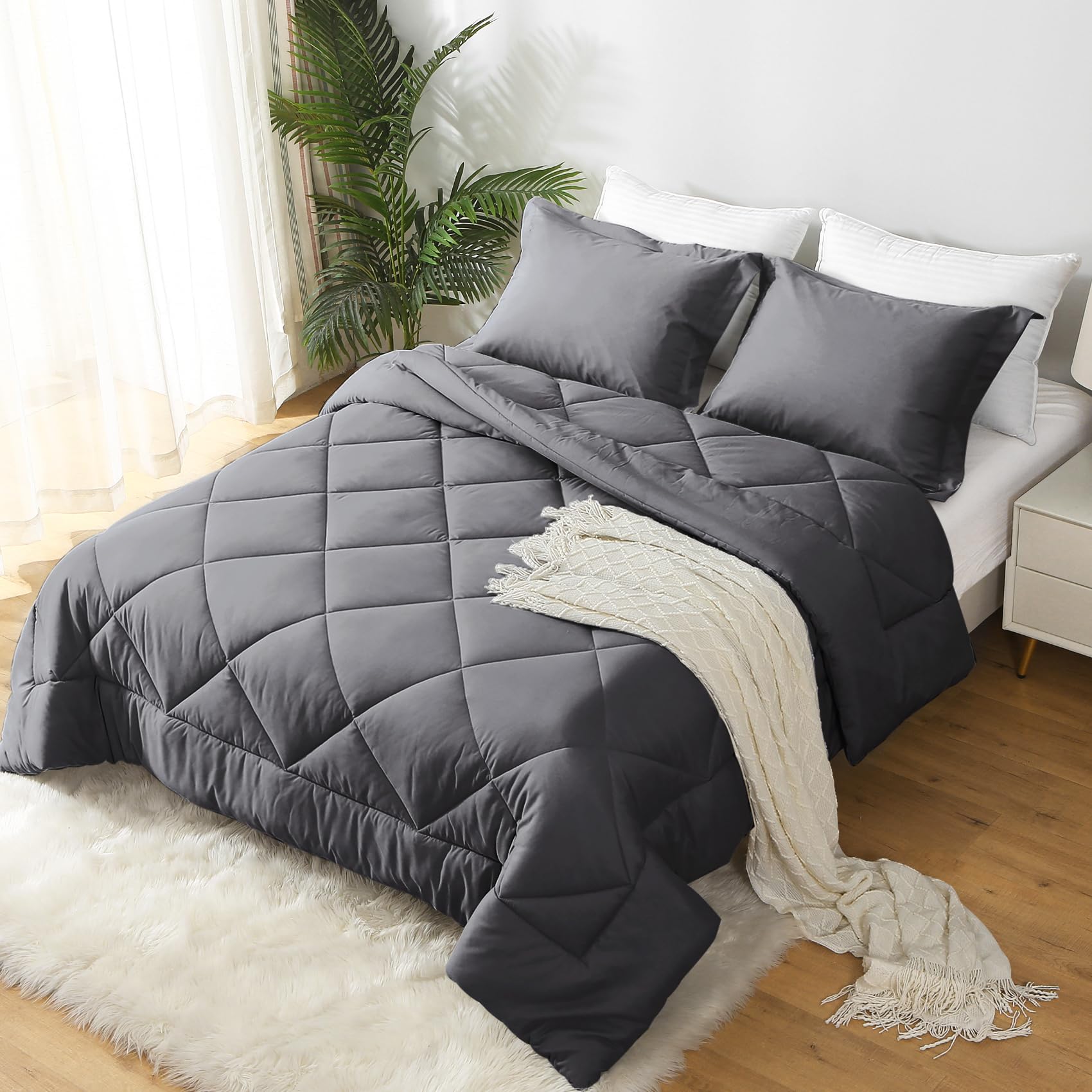 Dark Grey Queen Comforter Set, Reversible Bed in a Bag Bedding Set for All Seasons