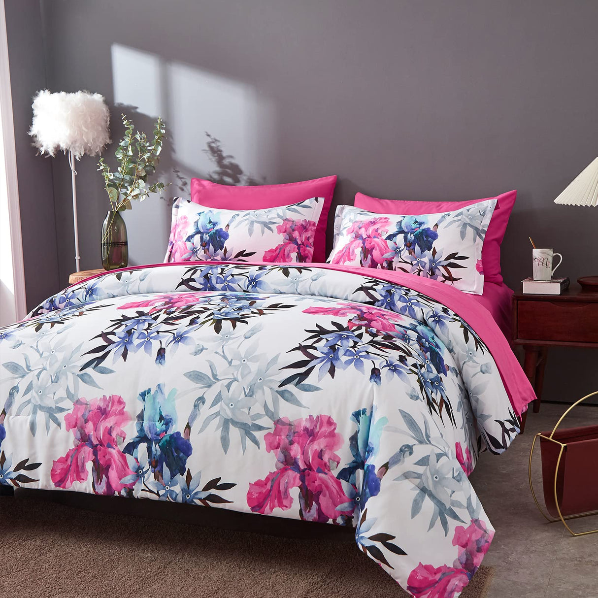 7 Piece Bed in A Bag Queen Floral Comforter Set