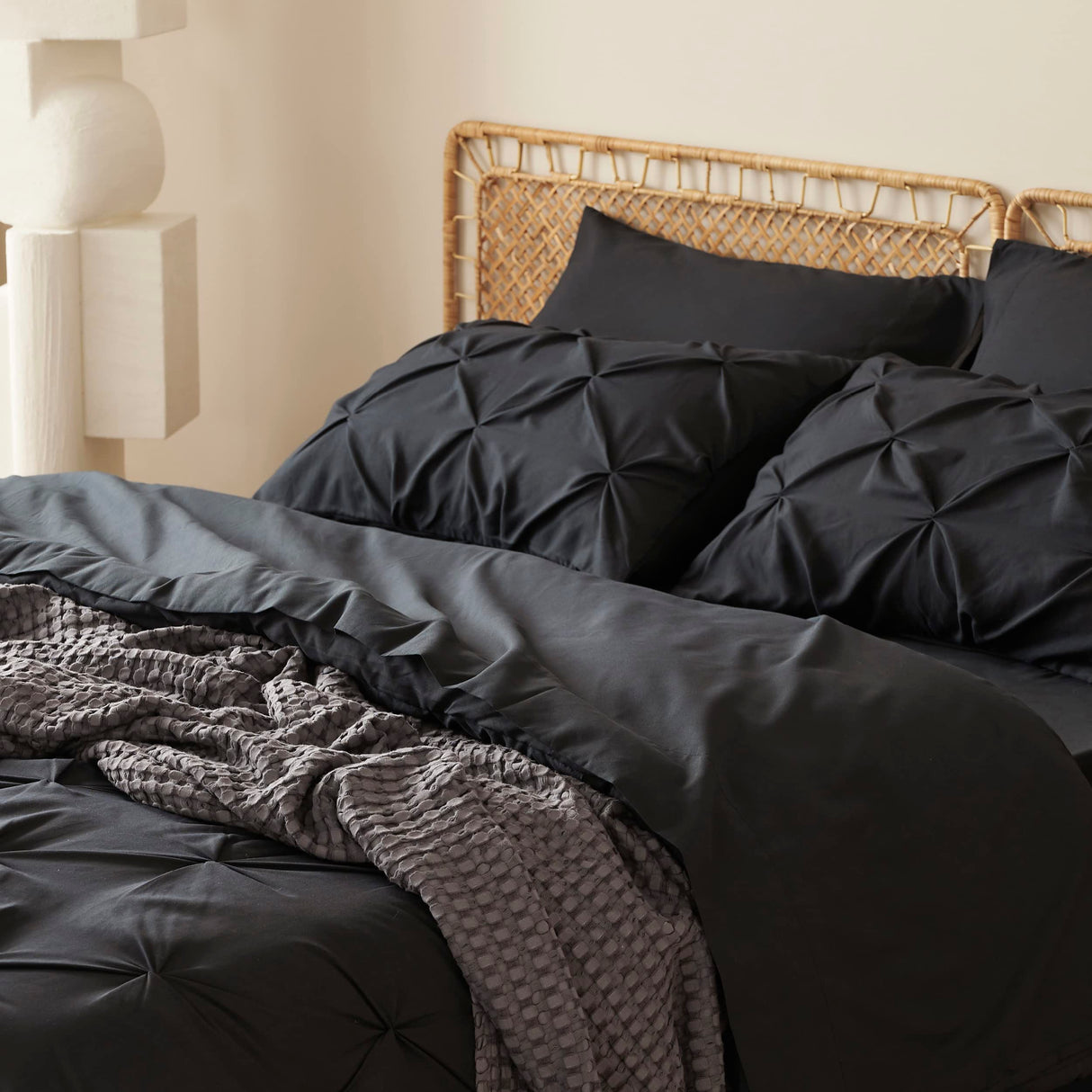 Black Comforter Set Queen - Bed in a Bag Queen 7 Pieces, Pintuck Bedding Sets Black