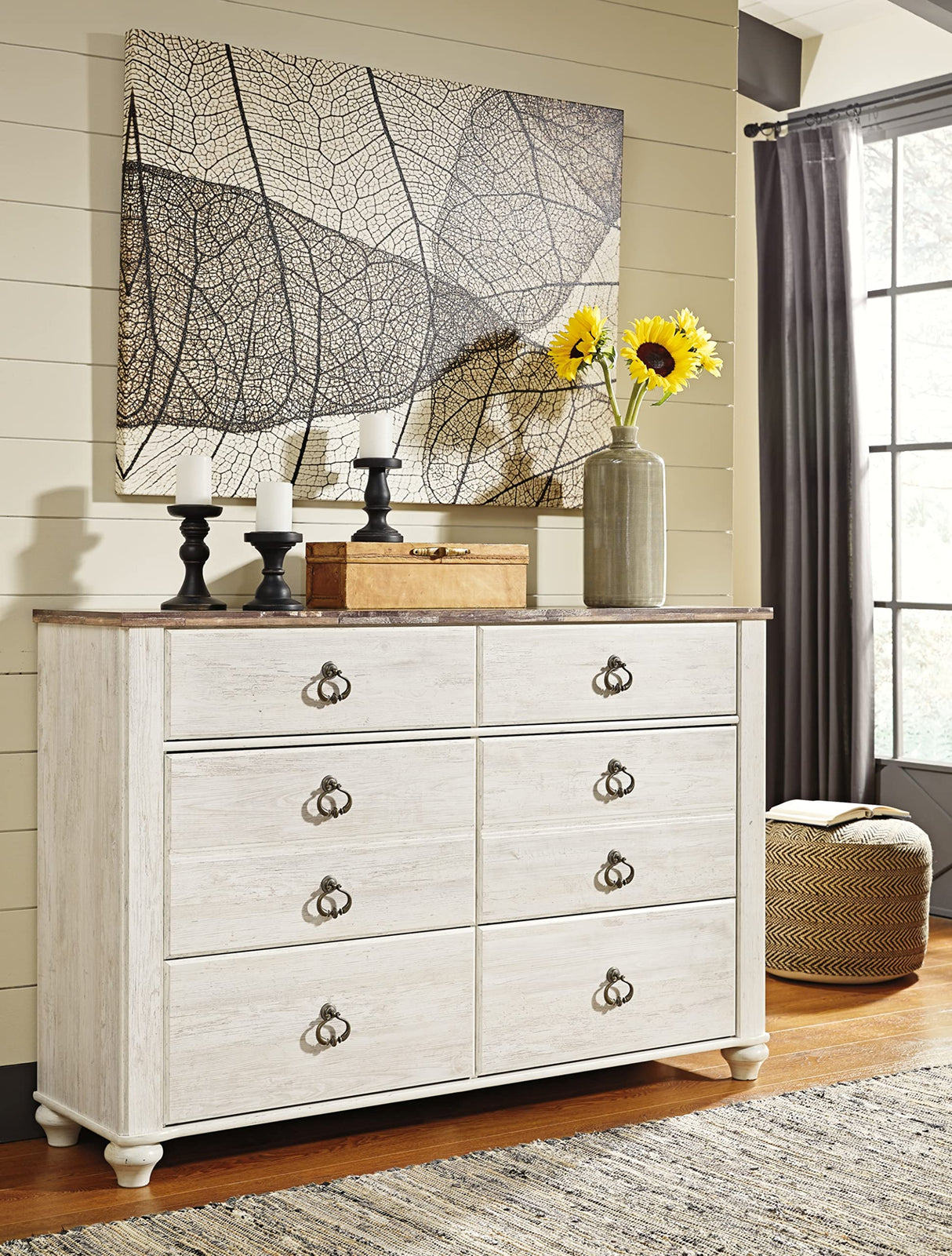 Willowton Coastal Cottage 6 Drawer Dresser