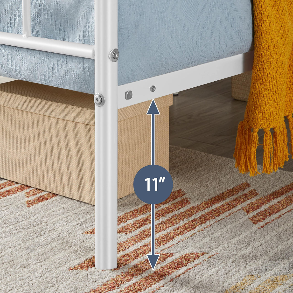 Metal Canopy Platform Bed Frame Four-Poster Canopied Bed Mattress Foundation