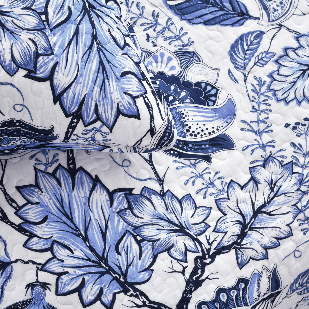 Lush Decor Cynthia Jacobean Quilt 3 Piece Reversible Bedding Set