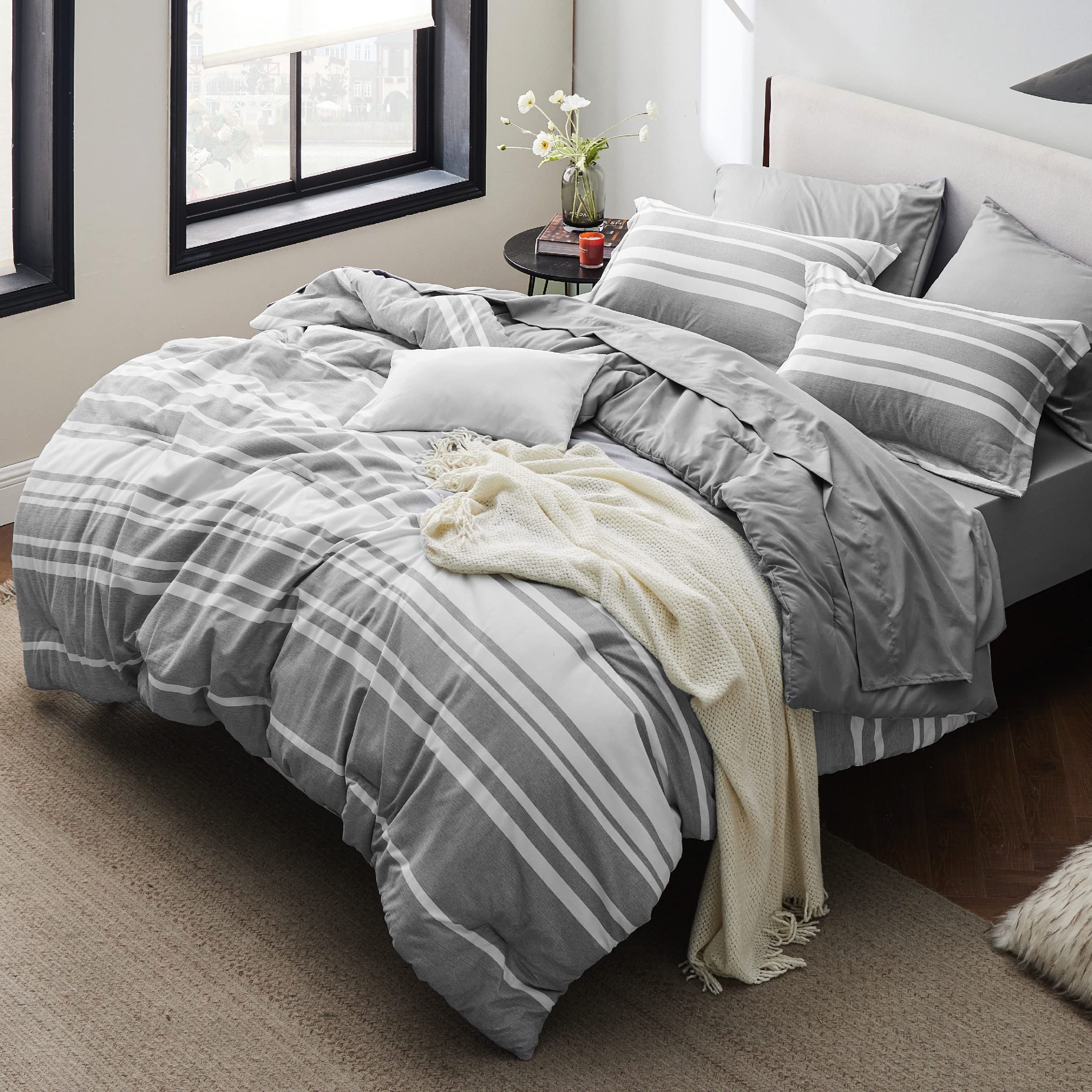 Bedsure Queen Comforter Set - 7 Pieces Comforters Queen Size Grey, Pintuck  Bedding Sets Queen for All Season, Bed in a Bag with Flat Sheet and Fitted