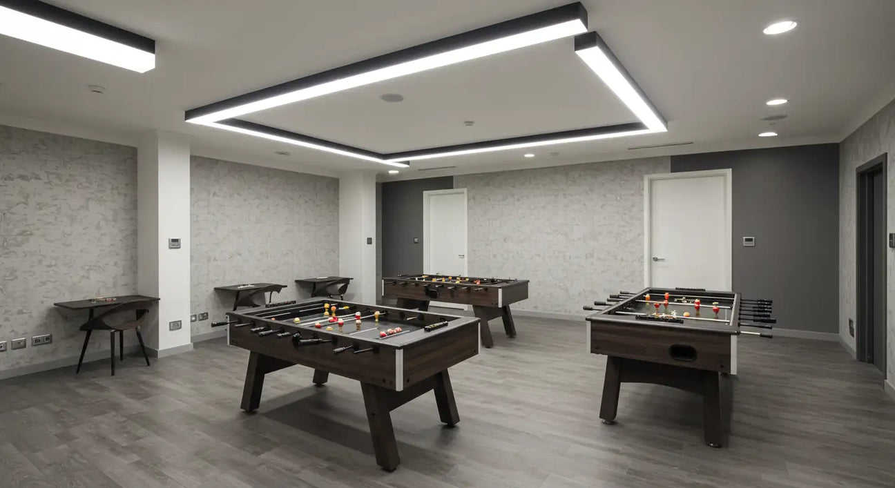 Game Tables, Game Room