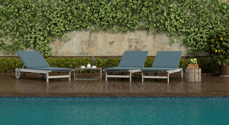 Outdoor Chaise Lounge Chairs