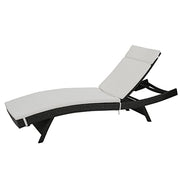 Christopher Knight Home 589 Salem Wicker Chaise Lounge with Cushion