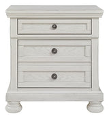 Robbinsdale Traditional 2 Drawer Night Stand, White