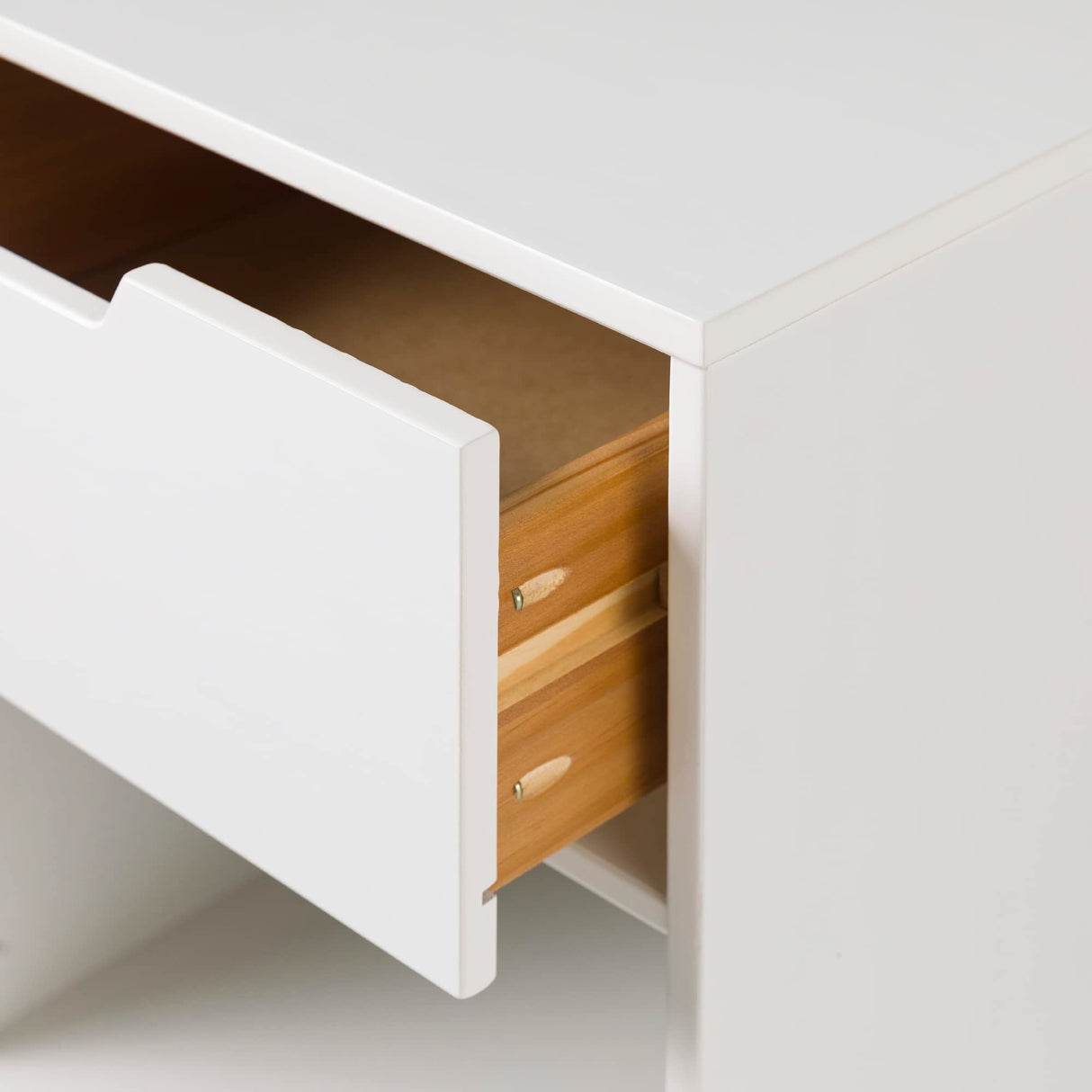 Freja Scandi Minimalist 1-Drawer Solid Wood Nightstand, 16 Inch, White