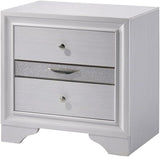 Laren Contemporary Solid Wood 3-Drawer Nightstand in White