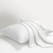 100% Mulberry Silk Pillowcase Set of 2, Queen Size Silk Pillow