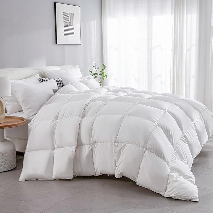 Luxury King Size Feathers Down Comforter, Fluffy Feather Duvet Insert with Soft Poly-Cotton Cover