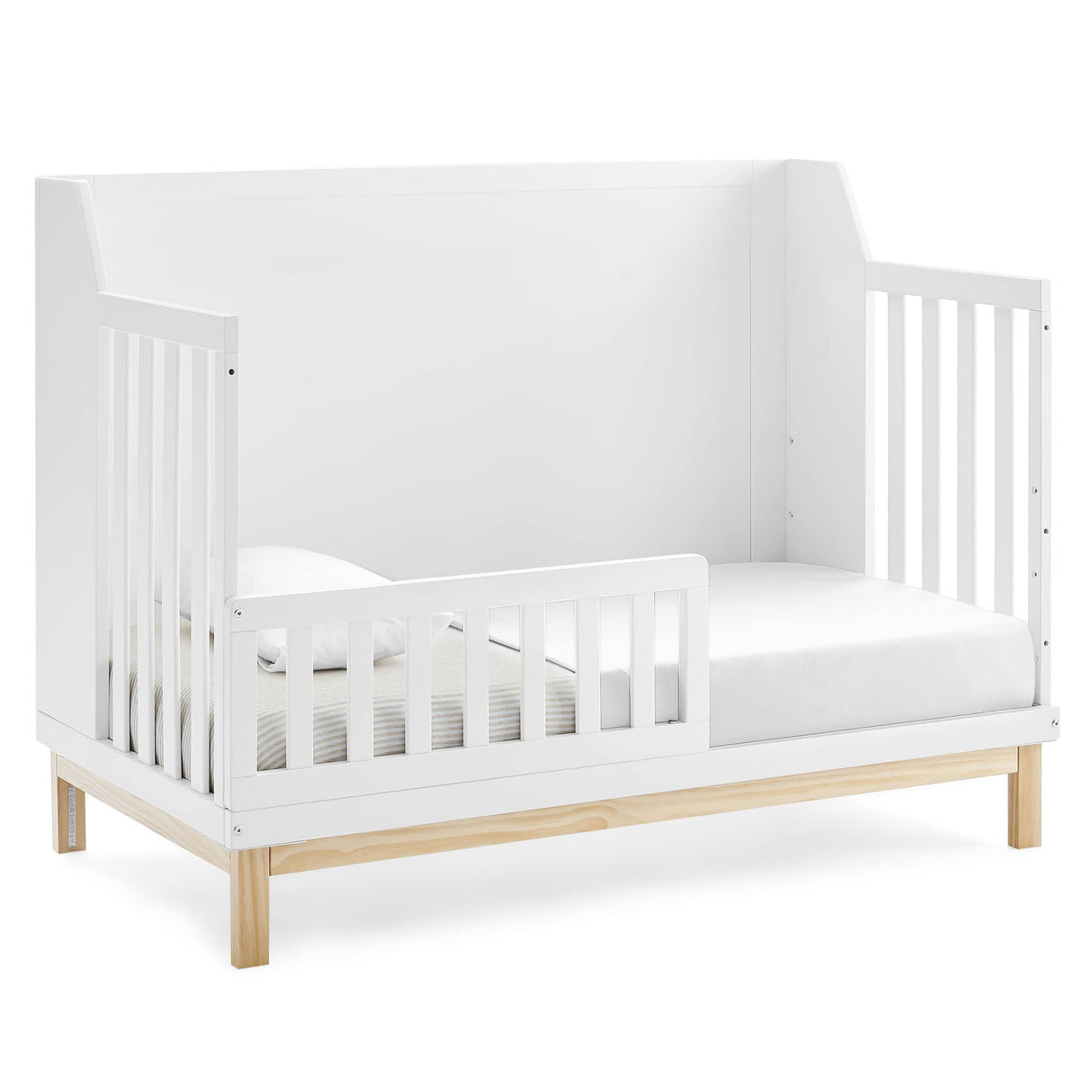 GAP babyGap Oxford 6-in-1 Convertible Crib - Greenguard Gold Certified, Bianca White/Natural