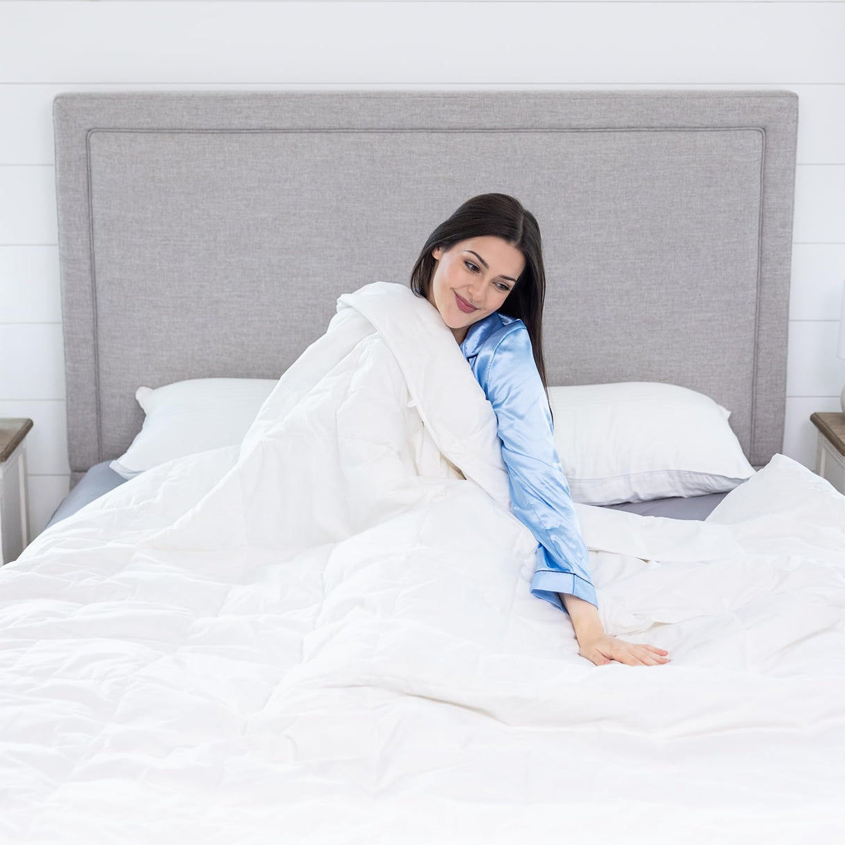 White Down Comforter/Blanket King Duvet Insert Lightweight Summer, Noiseless & Extra