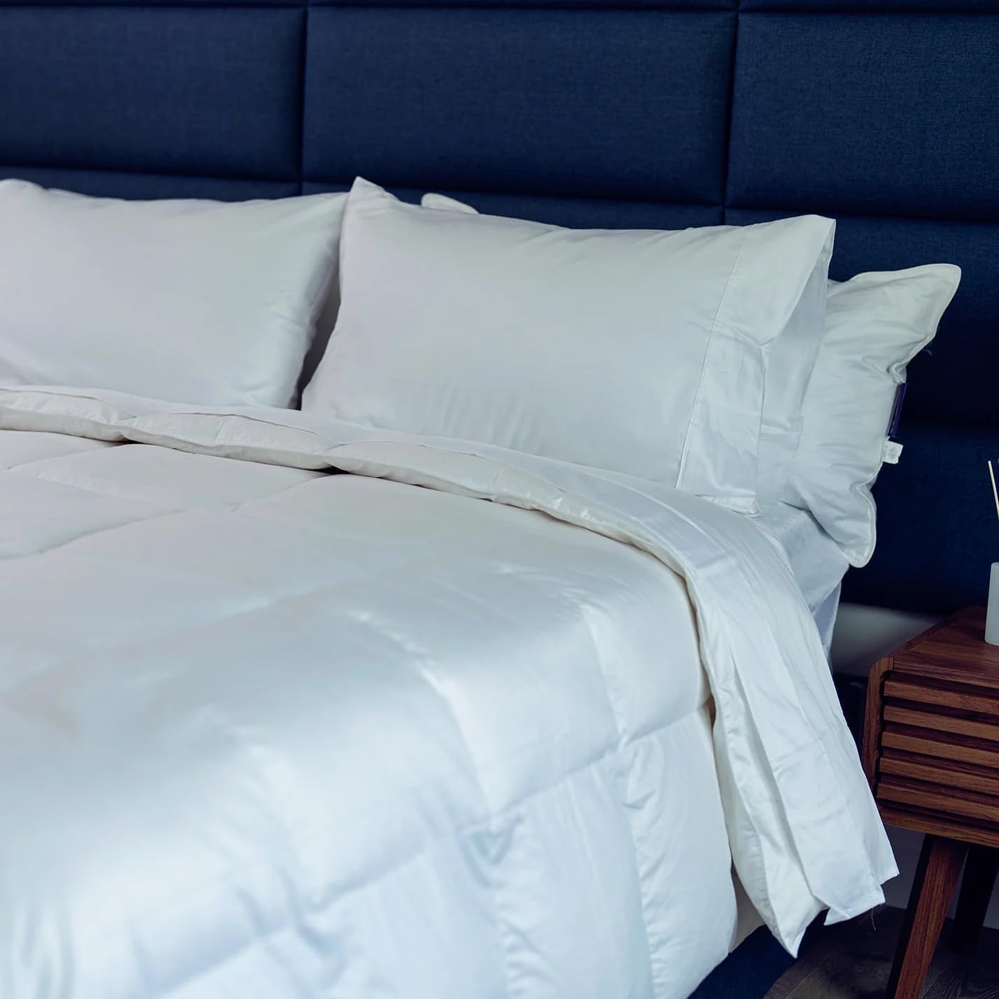 Down Alternative Comforter – Corner Loops in Each Corner, 400 Thread Count 100% Cotton Sateen Shell