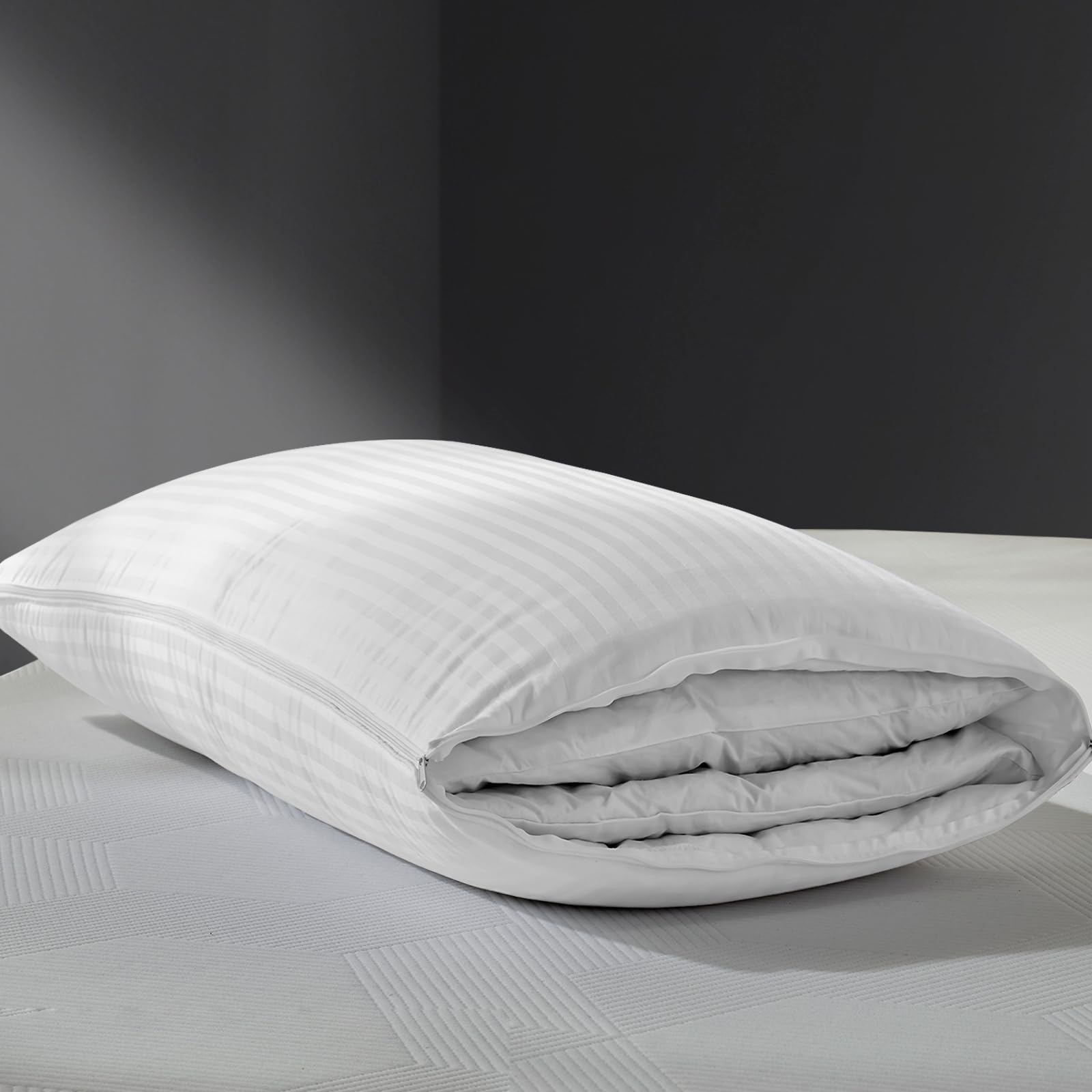 2-in-1 Assembleable Goose Feathers Down Pillow