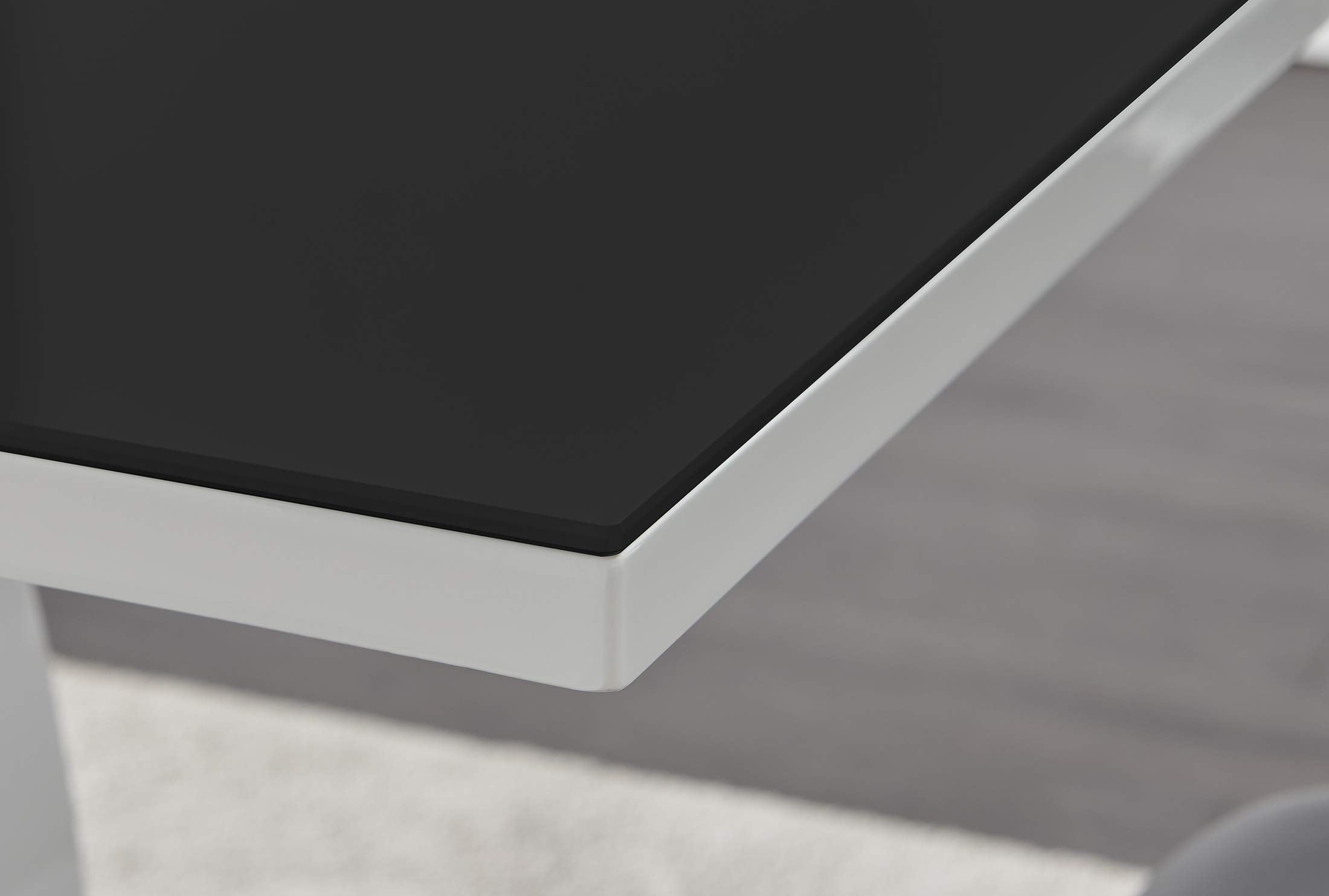 Giovani High Gloss Glass Dining Table with 4 Upholstered Chairs