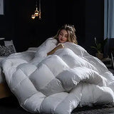 Goose Down Comforter Queen Size, 90x90 inches, 50 oz Fill Weight, 750 Fill Power, 100%
