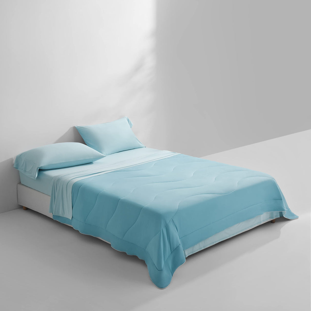 REST Save $129 on Evercool Comforter + Cooling Fitted Sheet Value Bundle - in Light Blue, Queen