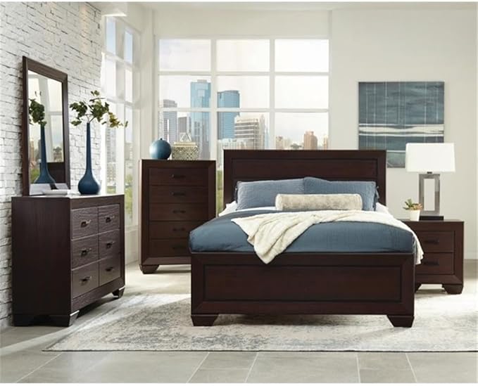 4 Piece King Panel Bedroom Set in Dark Cocoa