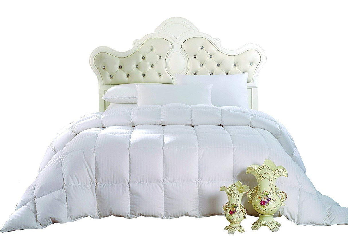 Hotel Bedding Oversized King Size Light Down-Comforter 650-Fill-Power 100% Cotton Shell 300TC - Stripe White