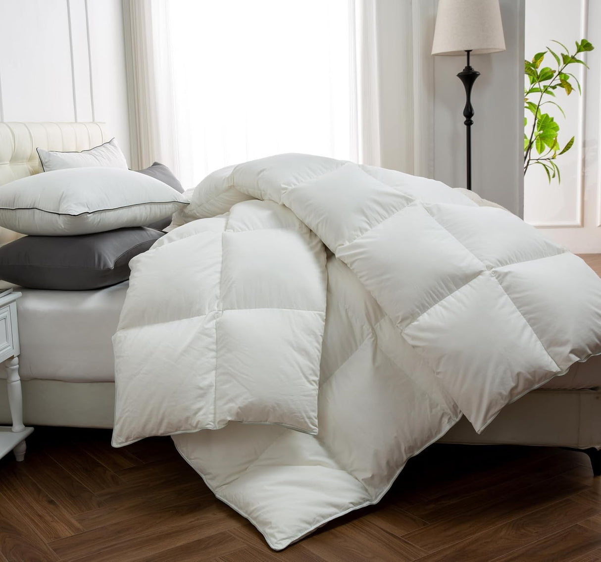 Premium Down Feather Fiber Comforter Queen Size, All Season Duvet Insert with 8 Corner Tabs