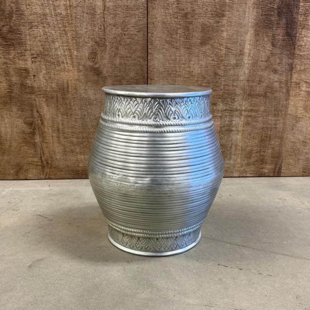 Metal Round End Table, Embossed Aluminum Drum Side Table, Silver Coffee Table