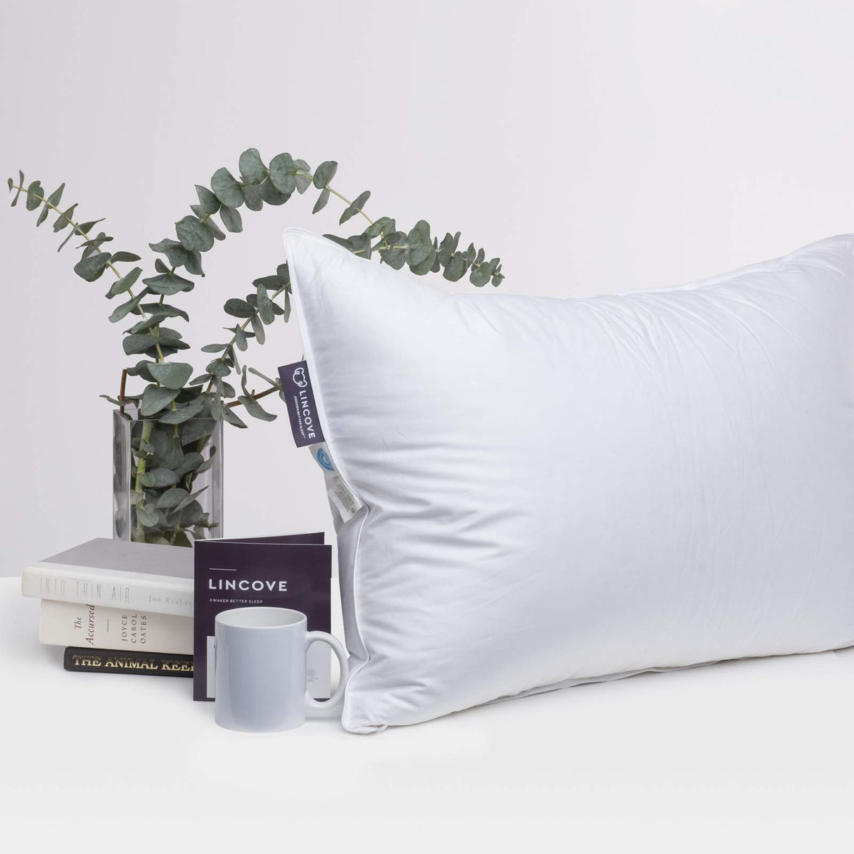 Sleeping Pillow, Filled with Premium Down, 600 Fill Power