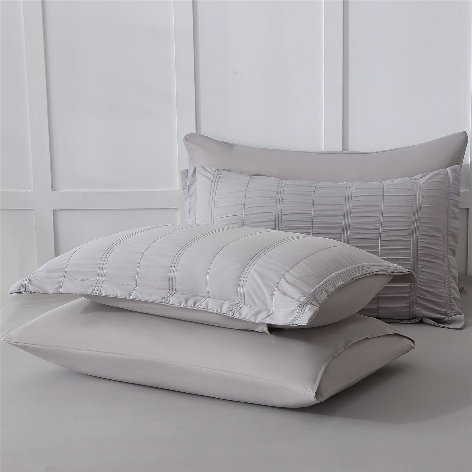 7 Piece Bed in a Bag Seersucker Comforter and Sheet Set