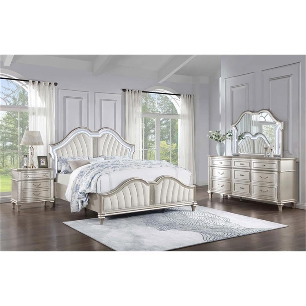 4-Piece Wood California King Bedroom Set Ivory and Silver Oak