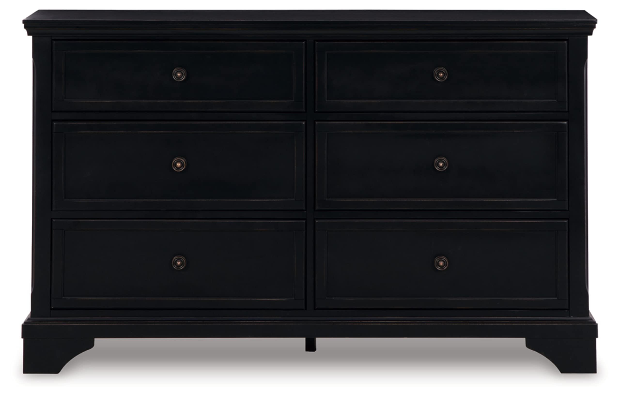 Chylanta Traditional Dresser, Black