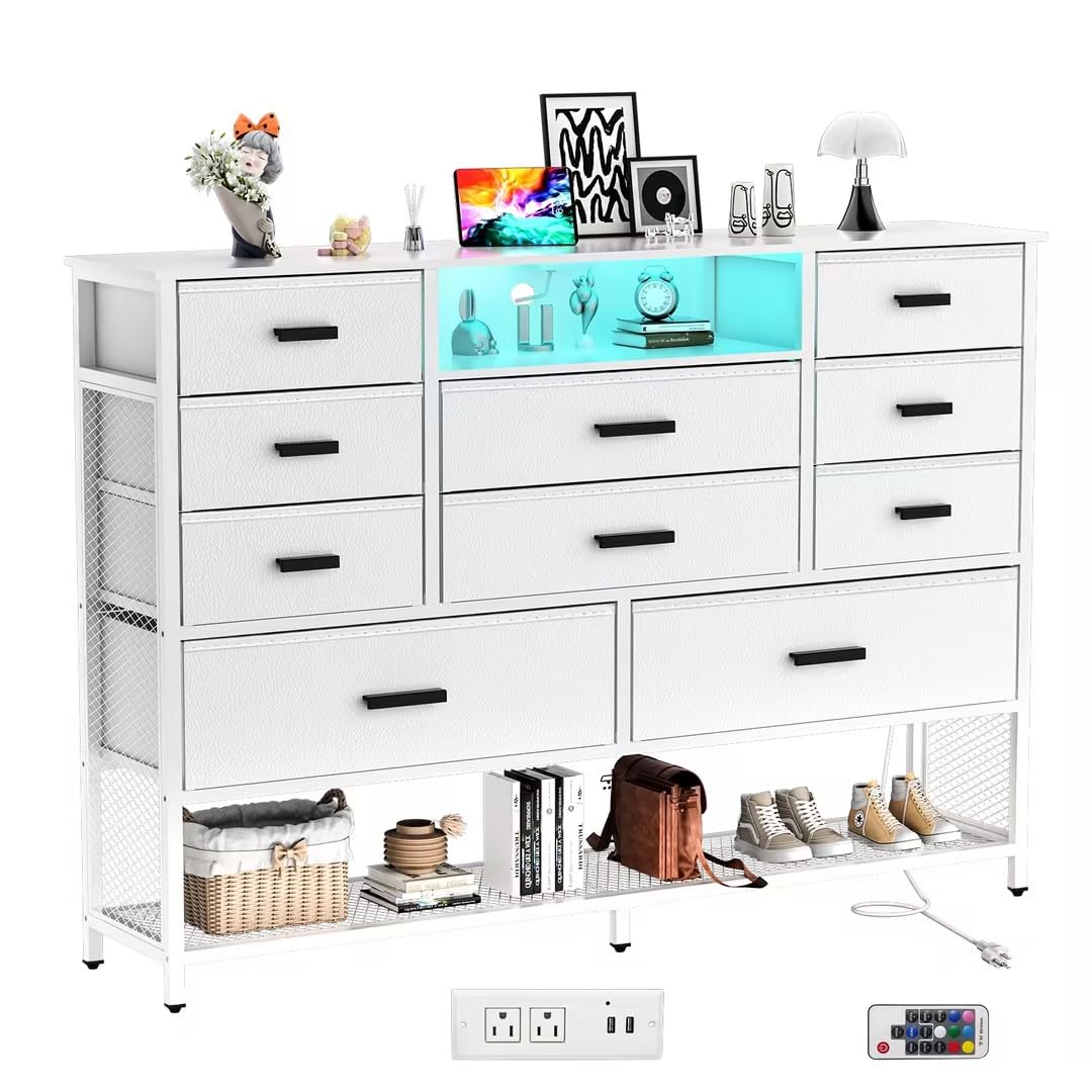 White Dresser for Bedroom with 10 Drawers, Dresser with Charging Station, TV Stand Dresser