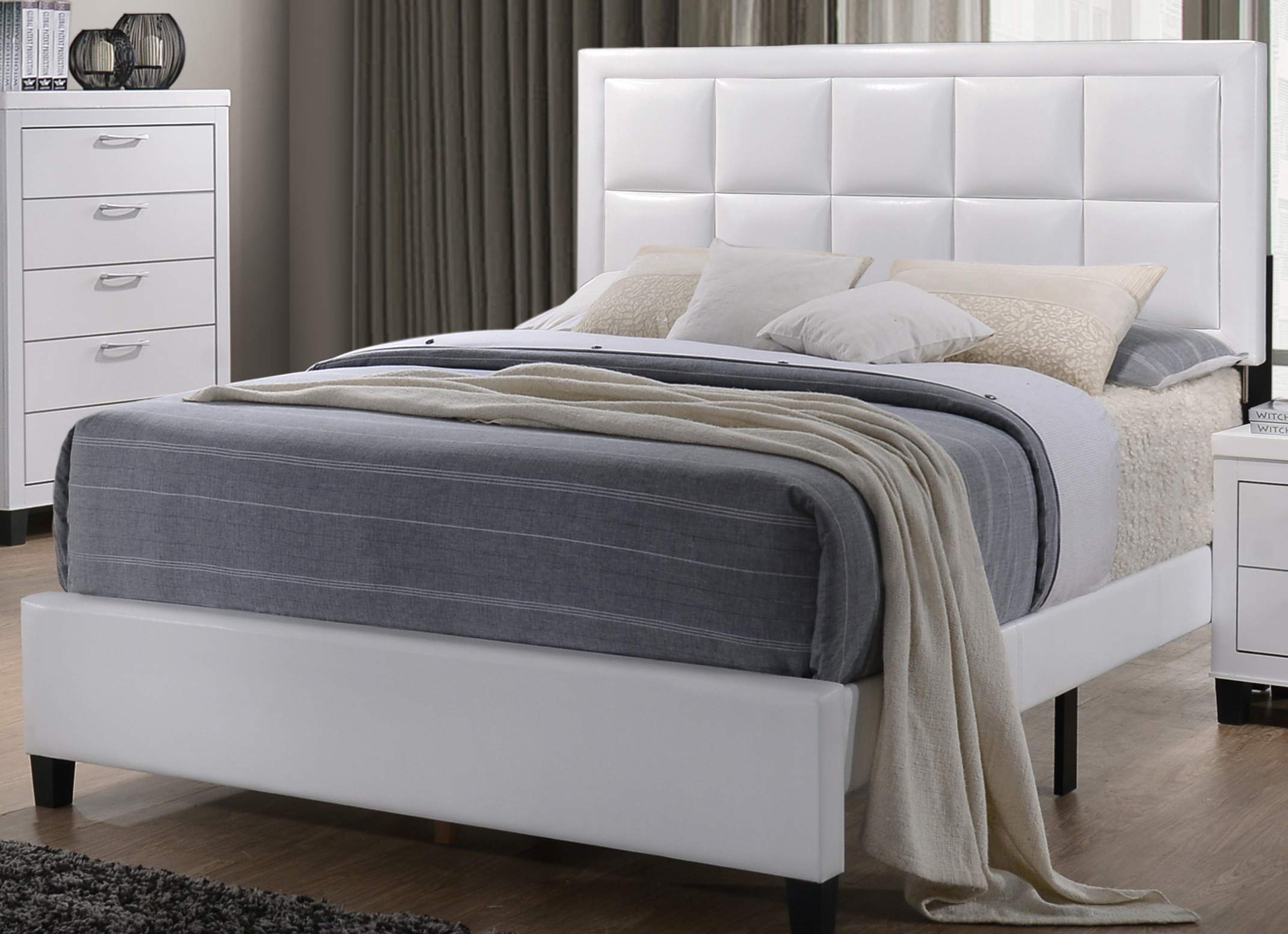 Furniture Contemporary Styling White 5Pc Queen Bedroom Set(Q/D/M/N/C)