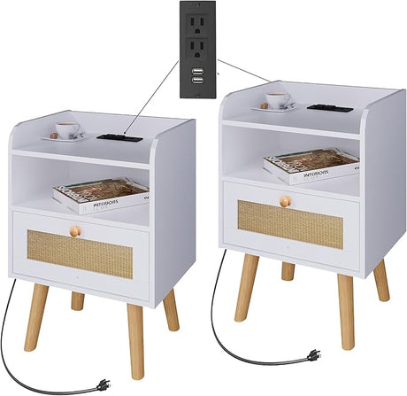 Nightstand Set of 2，Wood Nightstand with Charging Station，Bed Side Table with Rattan