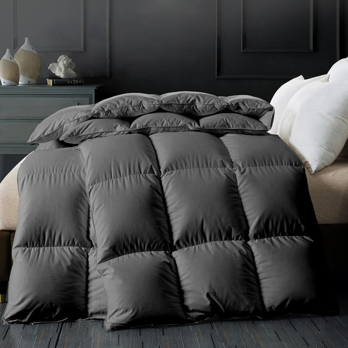 Luxury Feathers Down Comforter Queen Size - 750 Fill Power All Season Duvet