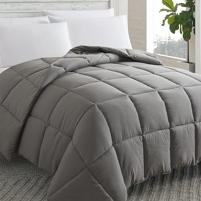 Down Alternative Comforter (Red/Black, Queen) - All Season Soft Quilted Queen Size Bed