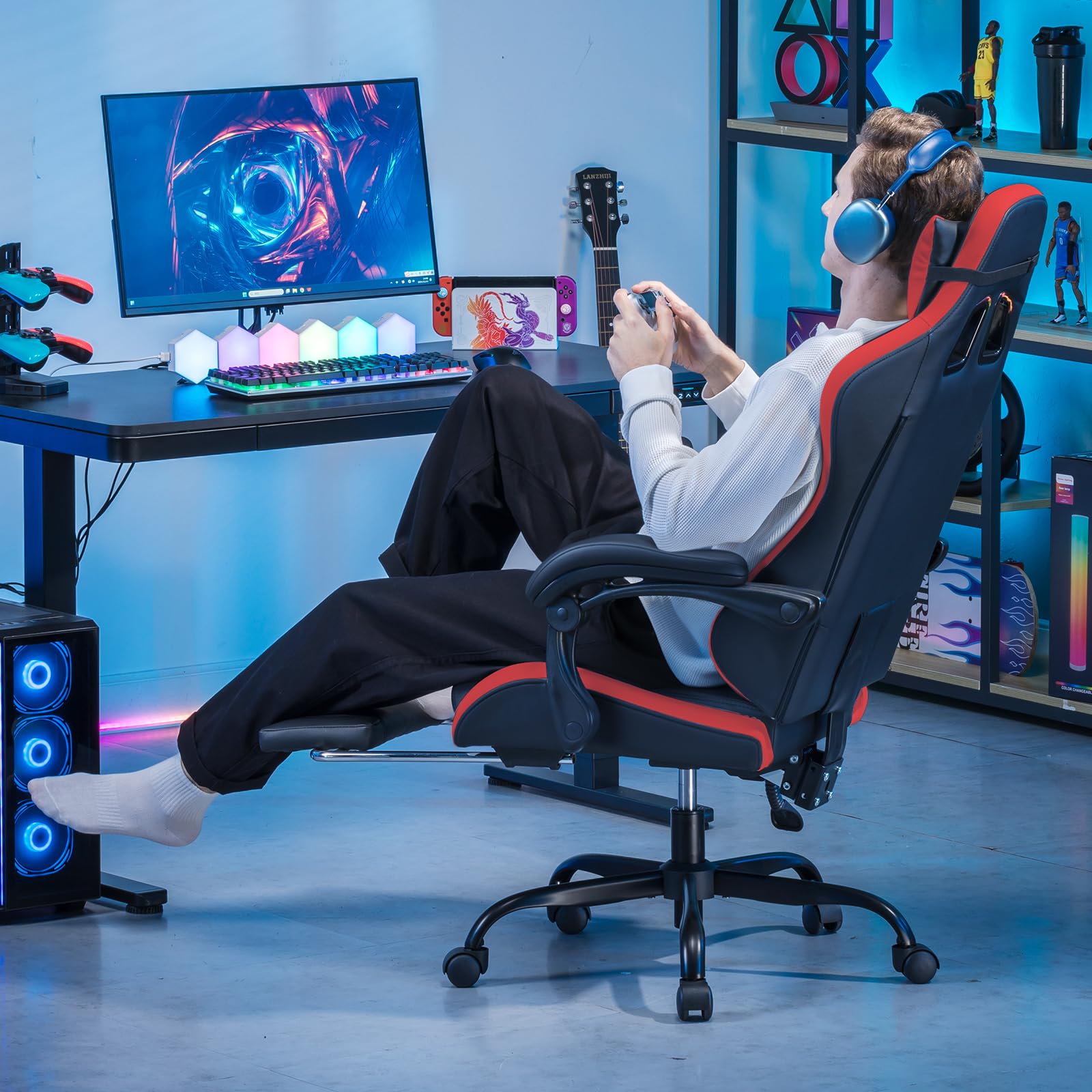 Ergonomic Gaming Chair with Footrest and Lumbar Support